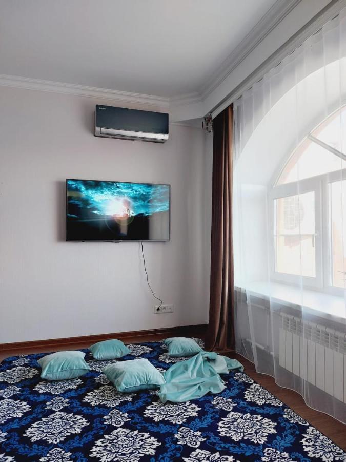 Квартира На Плазе Aqtöbe Exterior foto