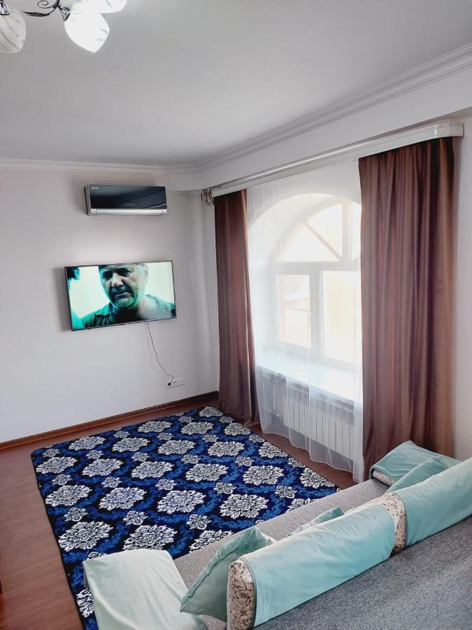 Квартира На Плазе Aqtöbe Exterior foto
